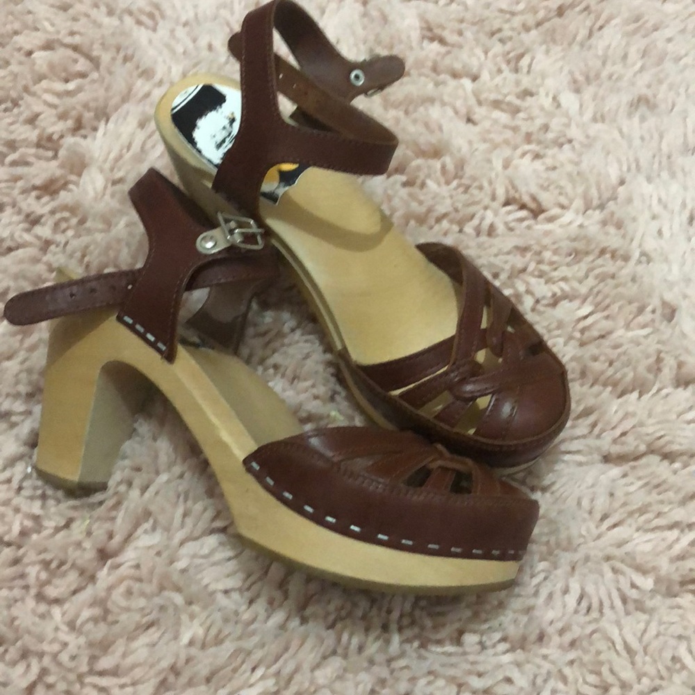 Torrel Swedish hasbeens clogs